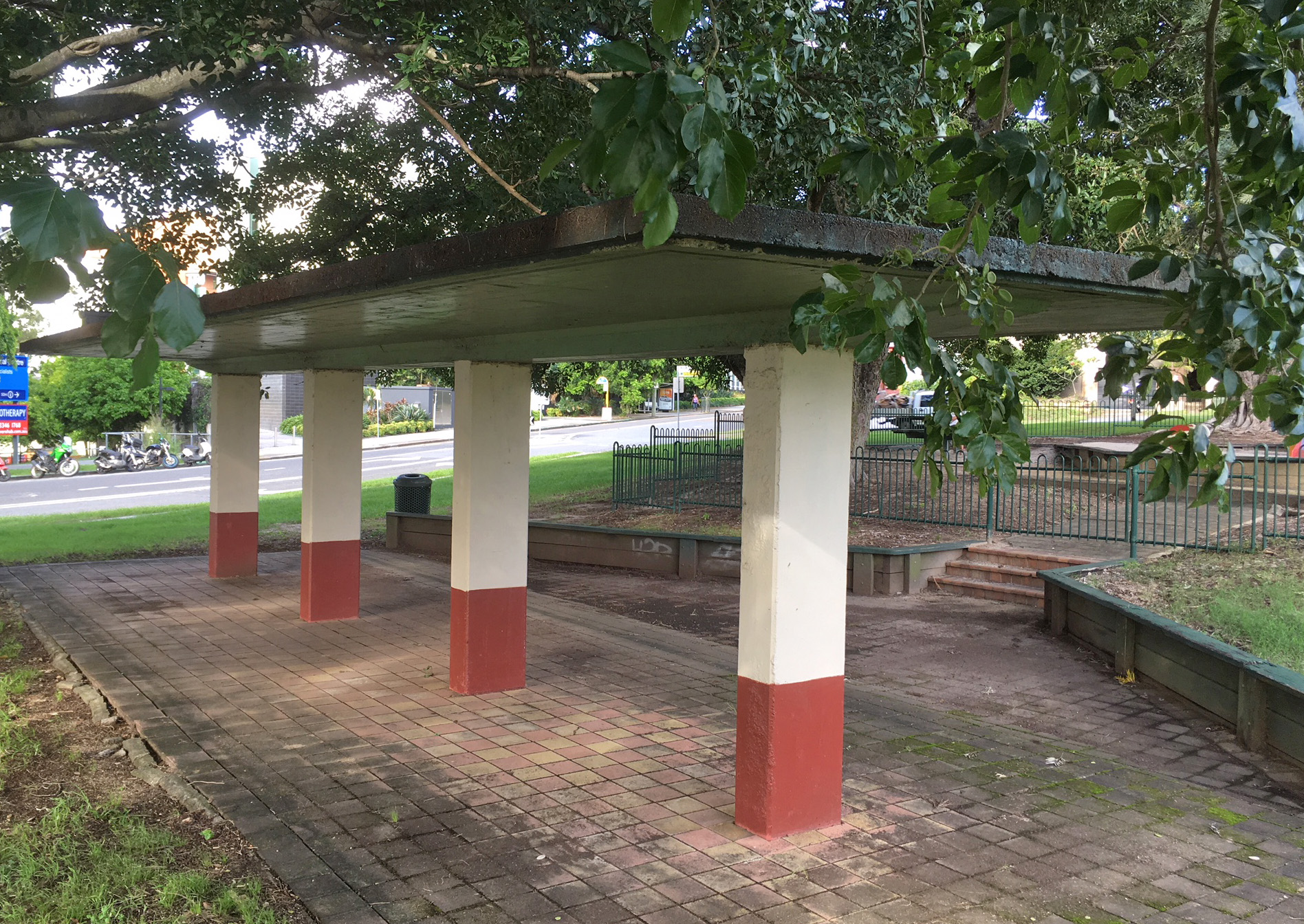air raid shelter dutton park