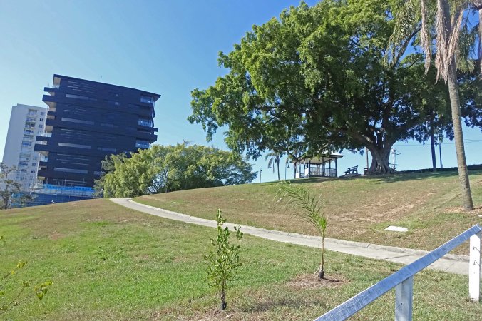 Highgate Hill Park 2016