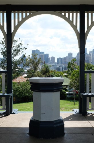 highgate hill park plynth