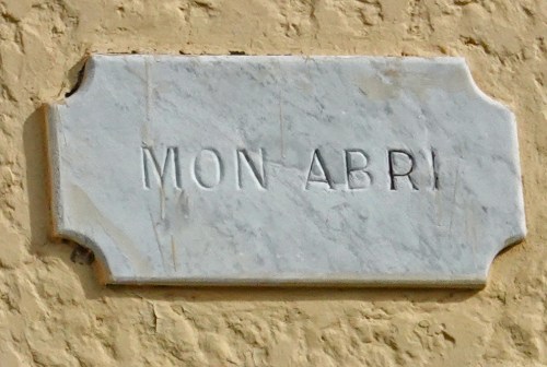 mon abri sign 2
