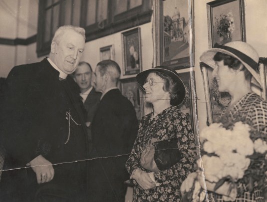 Duhig Mayo Lahey opening Lahey exhibition Griffiths Tea Rooms 1934.