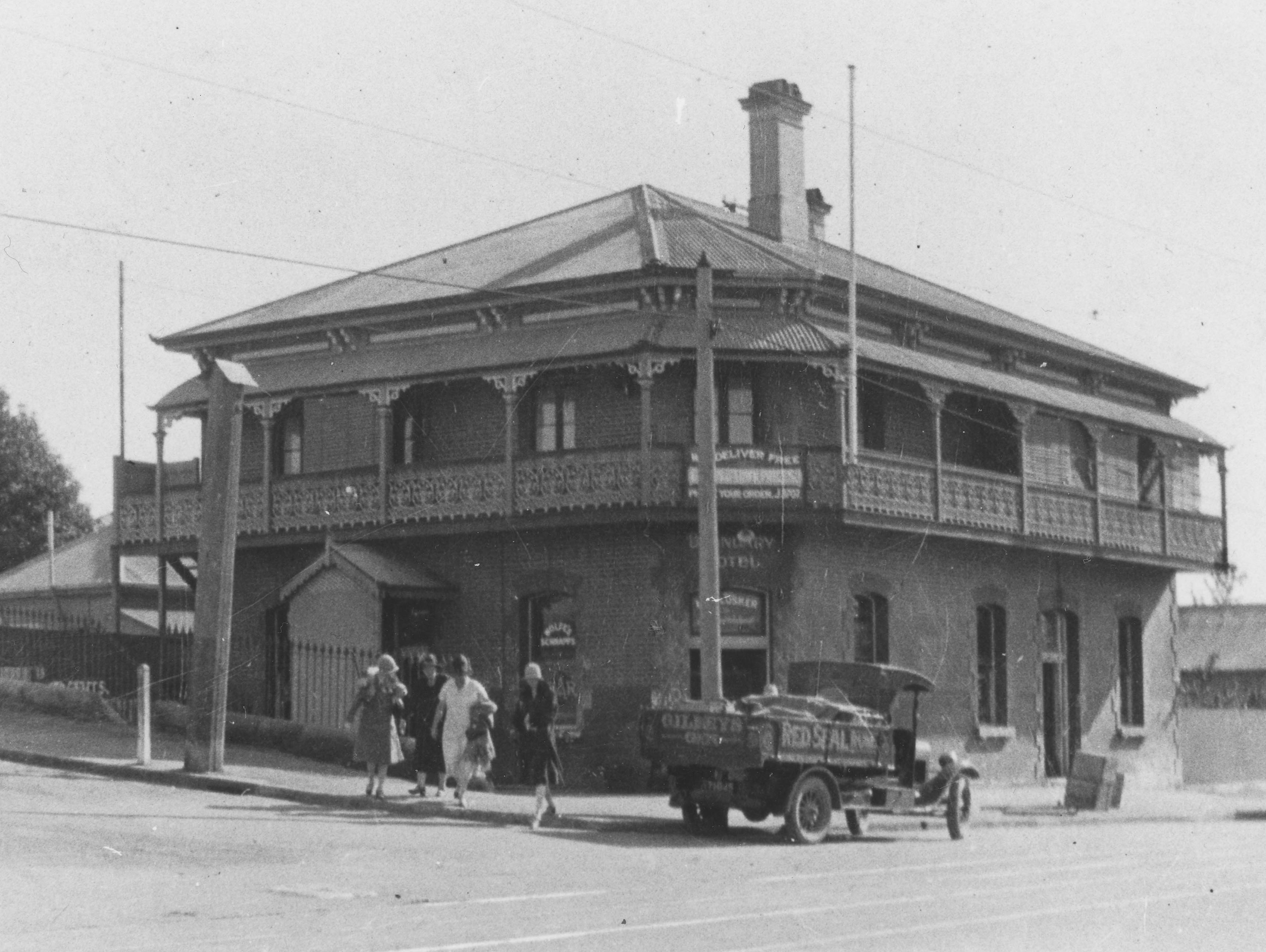 boundary hotel ca 1930 slq