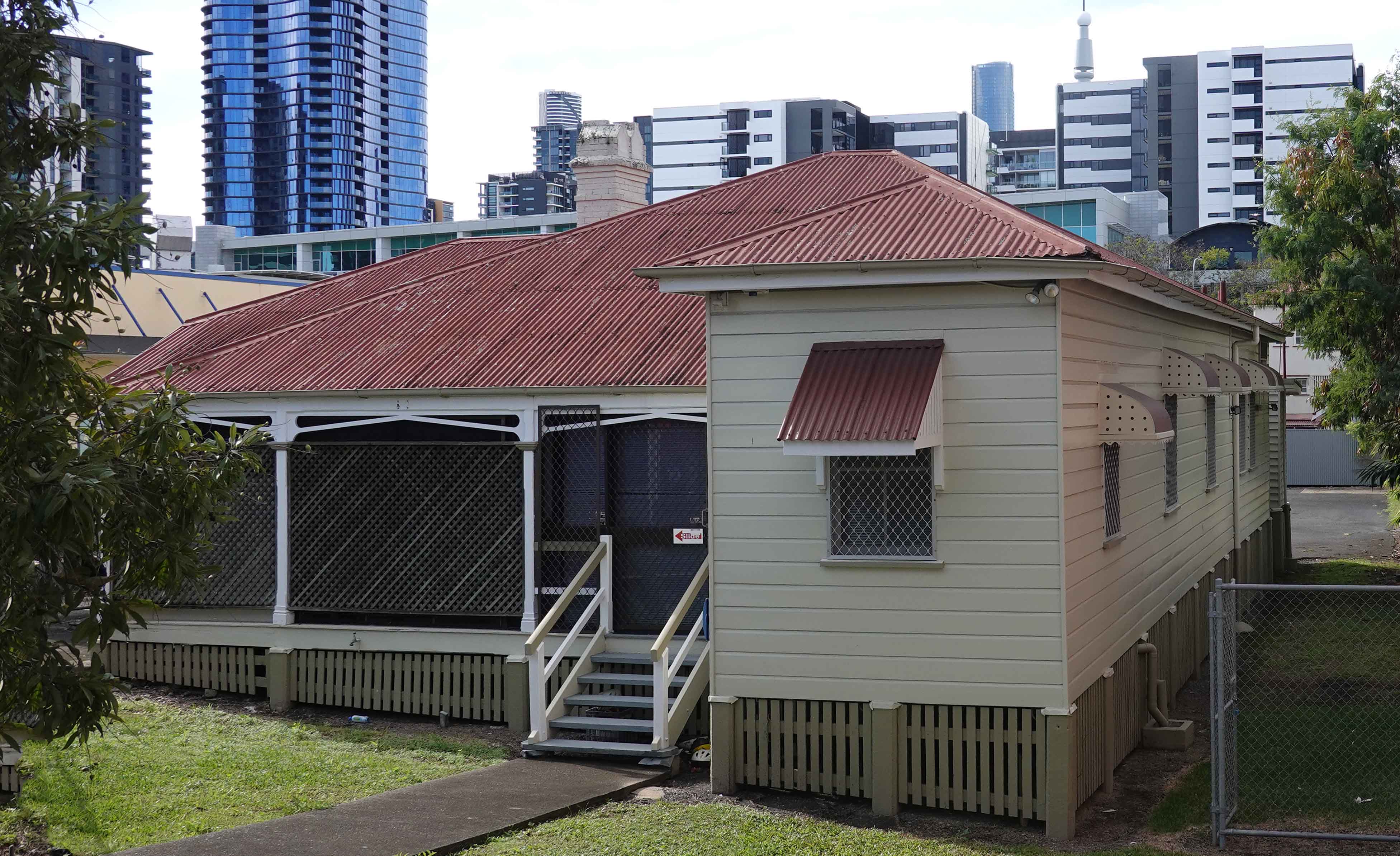 west end police station 2