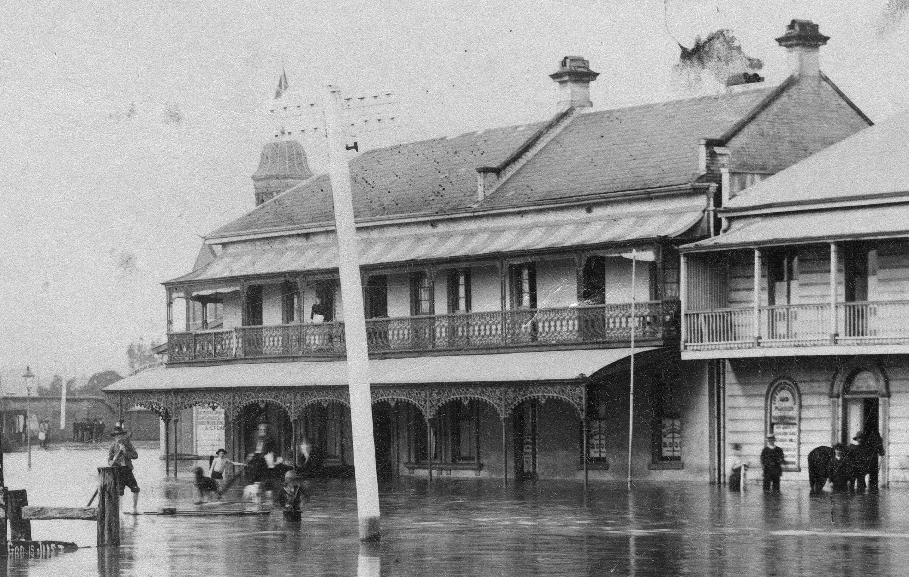 queens hotel creek street 1890 flood