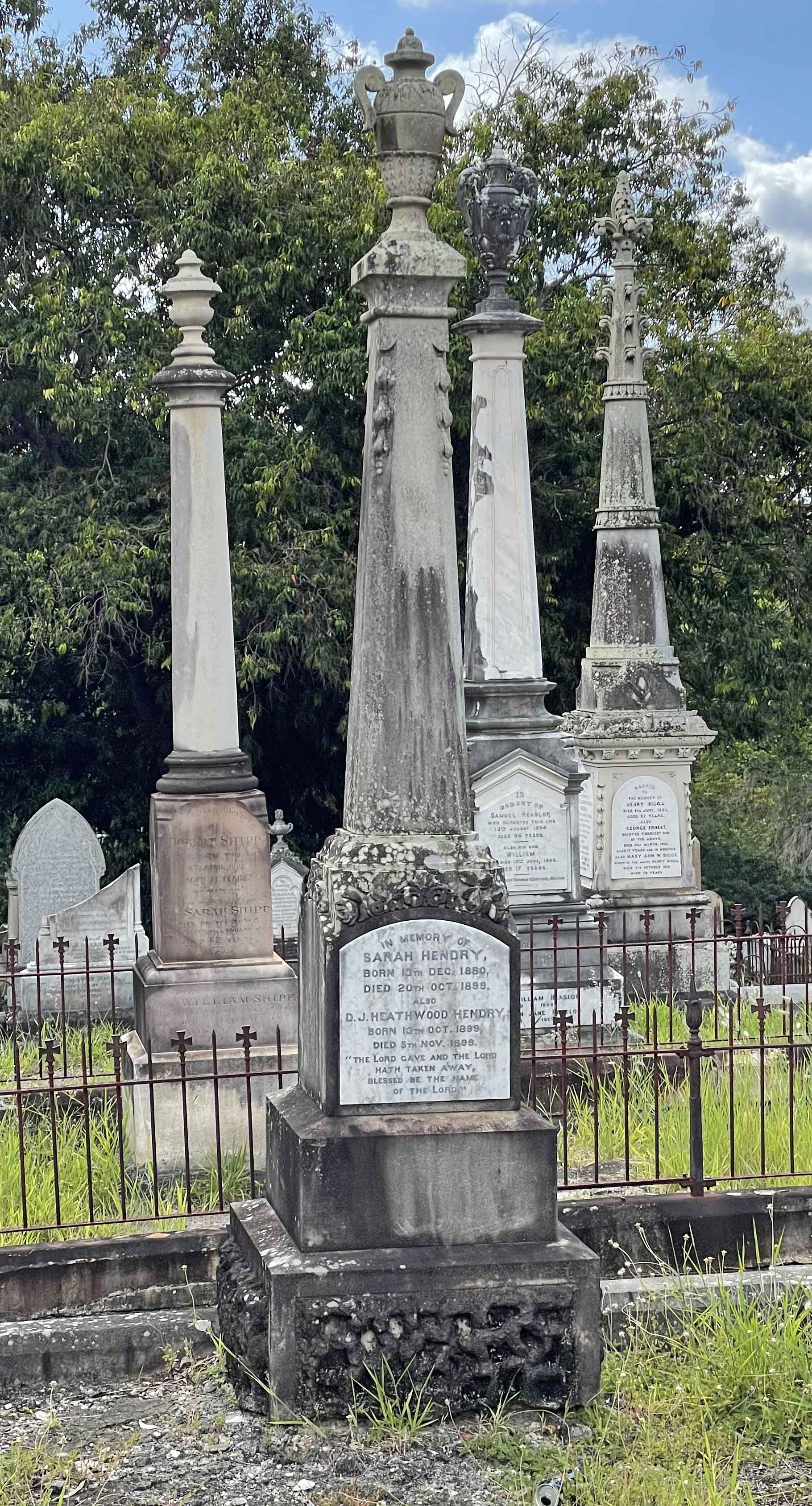 hendry heathwood grave pg