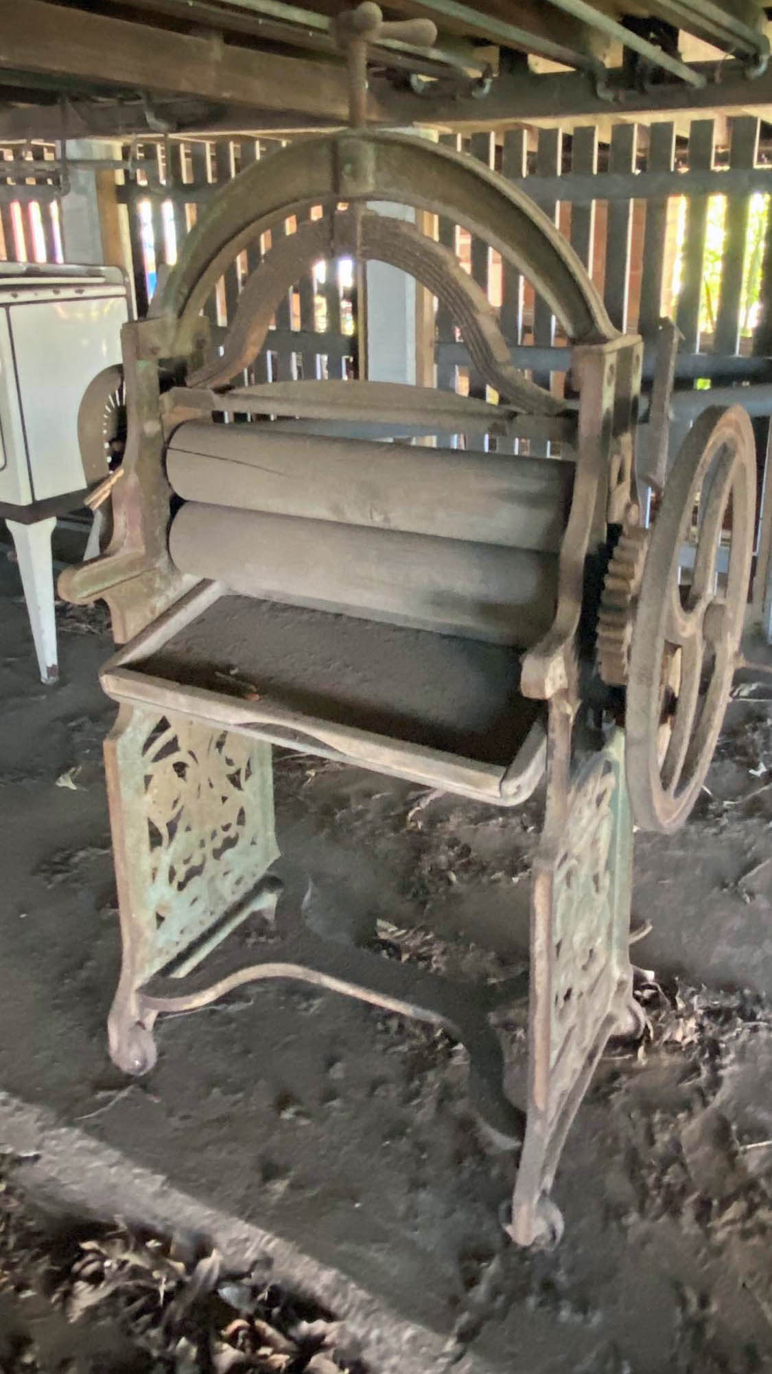 mangle highgate hill