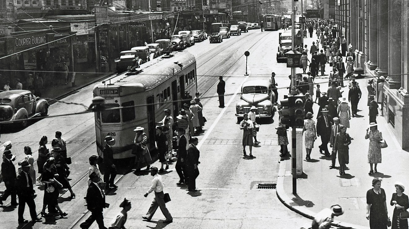 dutton park tram queens street 1946 crop bcc